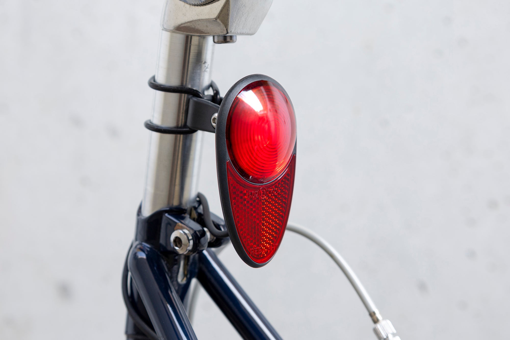 Kit d'éclairage vélo magnétique Reelight SL100